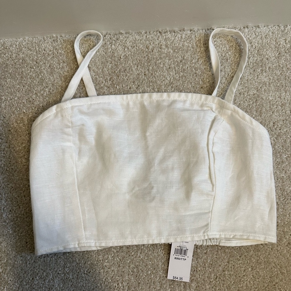 Gap crop linen top